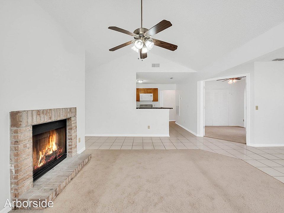 1st image of 944 Bakewell Ct APT 202