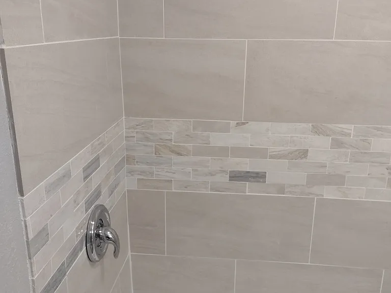 211 W Huff Ave #A — Photo 13