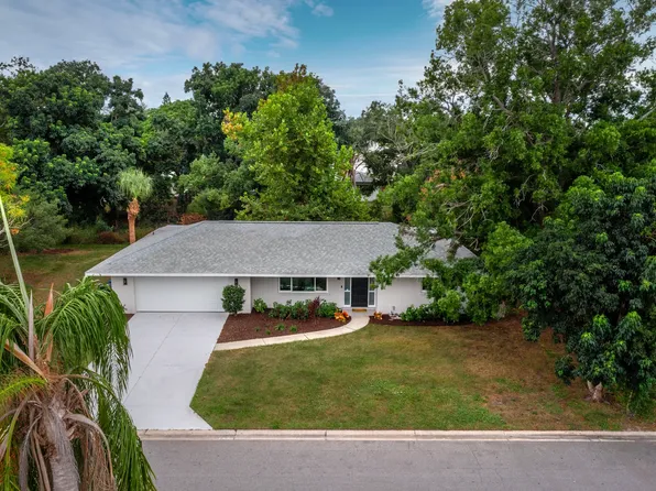 3142 Rose St, Sarasota, FL 34239