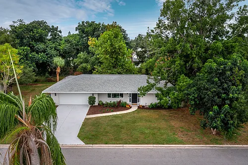 3142 Rose St Photo 1