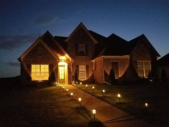 2nd image of 5877 Shiloh Ln