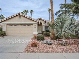 1160 W Canary Way, Chandler, AZ 85286