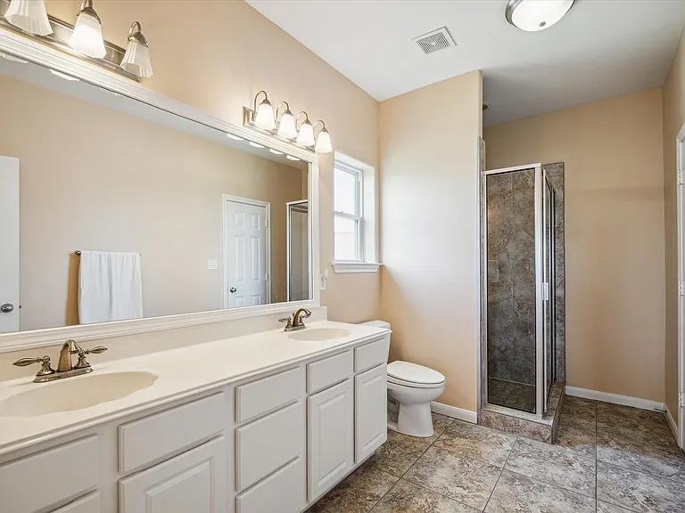 4015 Warchest Ct — Photo 28