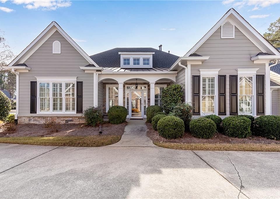 1st image of 2028 Macland Square Dr #4