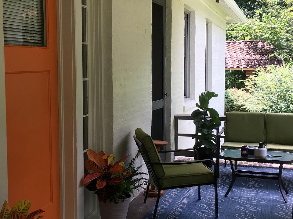 Entrance Front Porch