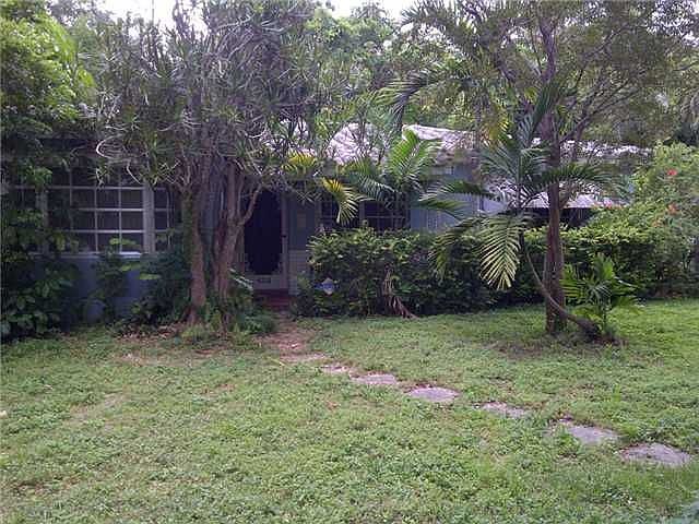 1st image of 4215 Braganza Ave