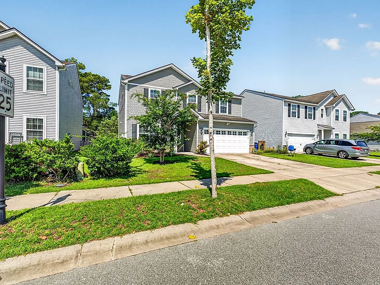 2657 Doubletree Ct — Photo 4