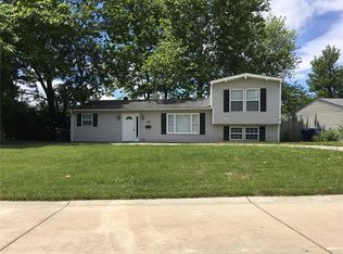 35 Juno Dr, Wentzville, MO 63385