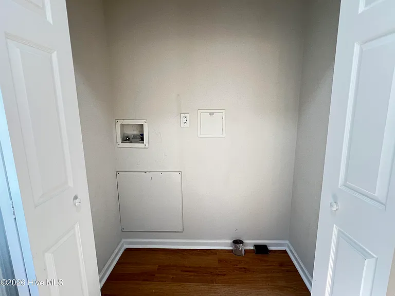 568 Bald Eagle Dr — Photo 10