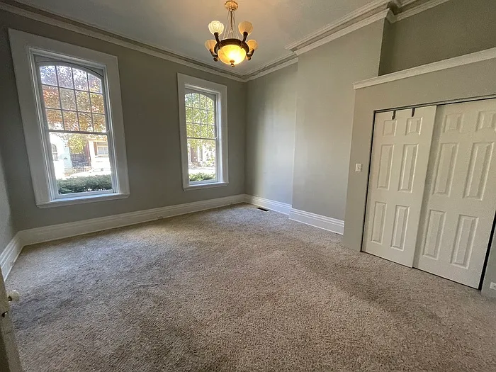 910 Washington Ave #1 — Photo 7