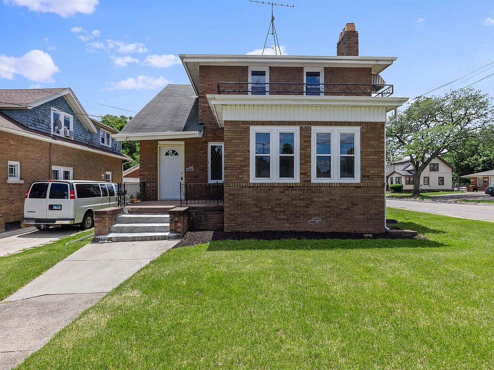 1st image of 1320 Montague St