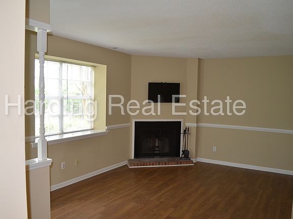 2nd image of 8509 Castle Pine Ct