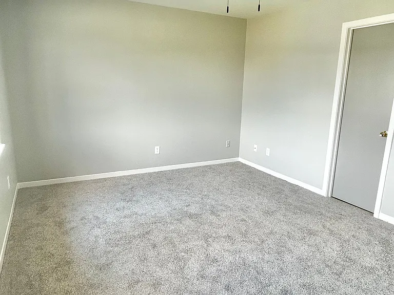Willow Trace Apartments — Photo 8
