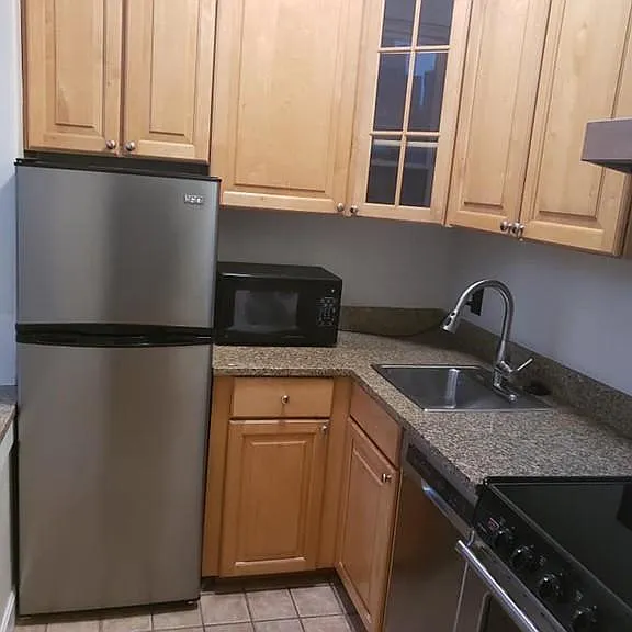 387 Marlborough St #7 — Photo 2