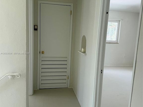 5th image of 6312 Alton Rd