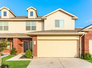 1203 Mallard Cv, Ennis, TX 75119