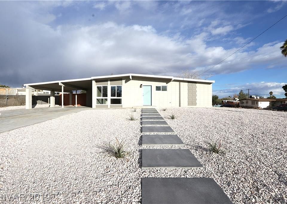 1st image of 3006 Capistrano Cir