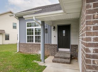 4504 W Brownstone Trce, Springfield, MO 65807