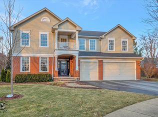 3286 Knollwood Cir, Geneva, IL 60134