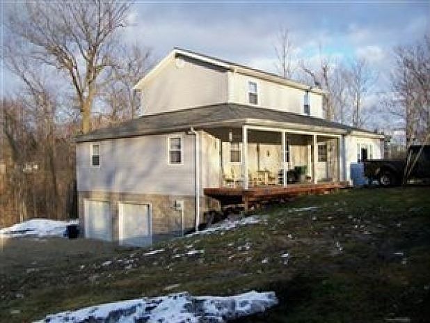 2nd image of 14789 Edgehill Dr