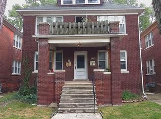 860 Nottingham Rd, Grosse Pointe Park, MI 48230