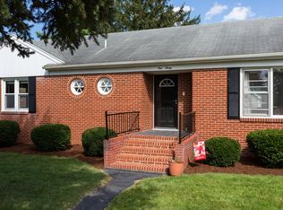 130 Westview St, Dayton, VA 22821