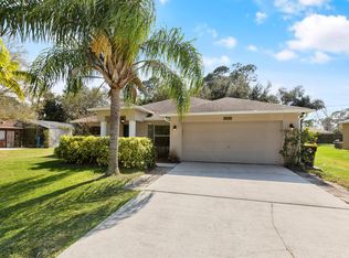 300 Delmonico St NE, Palm Bay, FL 32907