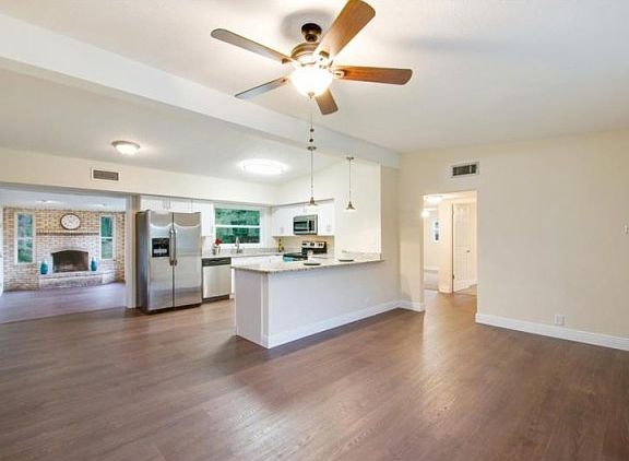2nd image of 217 Orange Terrace Dr