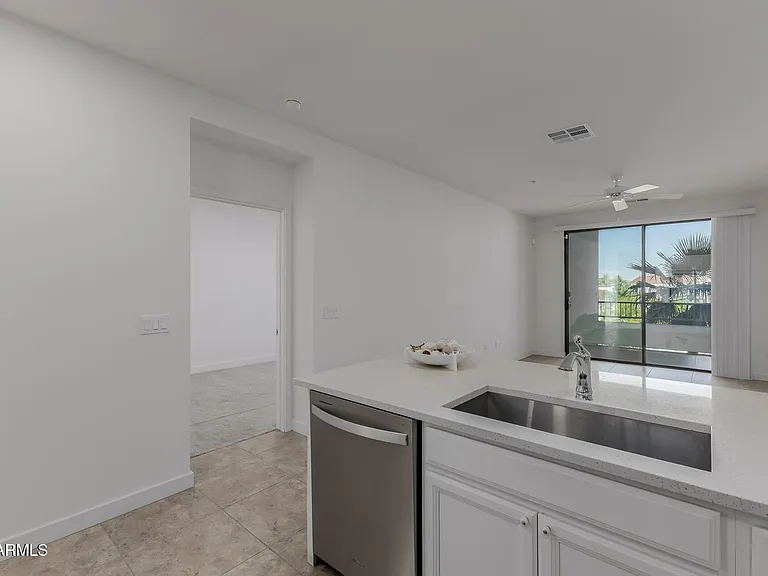 2511 W Queen Creek Rd #279 — Photo 4