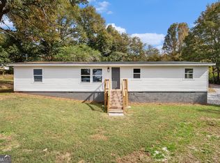 315 Pine Cir, Bowdon, GA 30108
