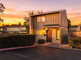 1111 Stevens St APT 5, Medford, OR 97504