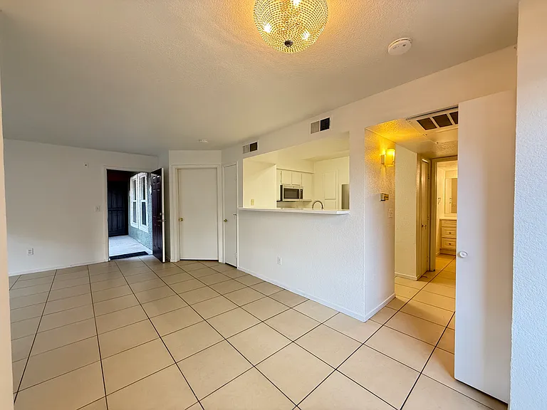 8101 W Flamingo Rd #1068 — Photo 11