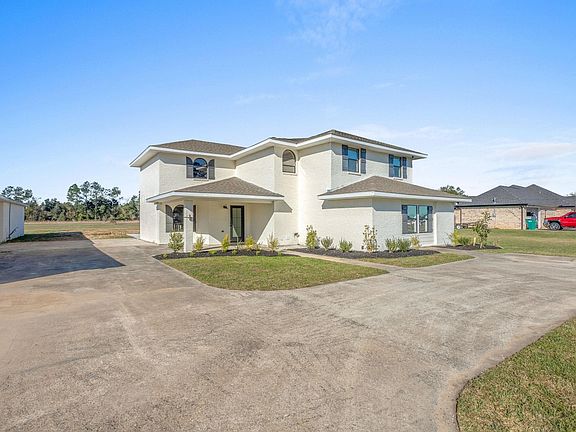 3rd image of 1410 Erika Dr