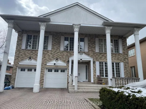 122 Centennial Rd, Toronto, ON M1C 1Z5