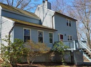 34 West St, Andover, CT 06232