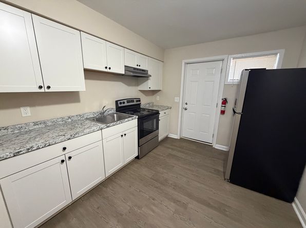200 44th St APT H