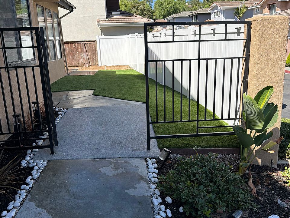1st image of 66 Cottage Ln