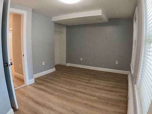 4th image of 163 Trenton St #B