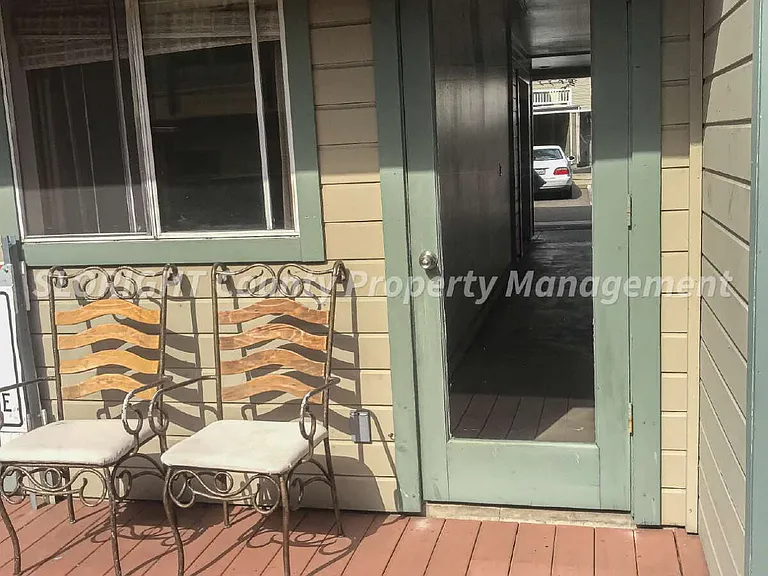 1185 E Foothill Blvd #3 — Photo 26