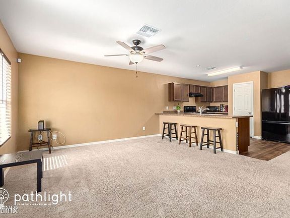 3rd image of 1745 N Logan Ln