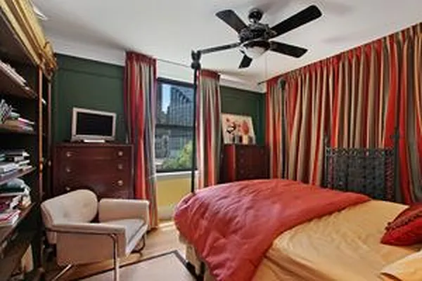 Sold by Douglas Elliman | media 10