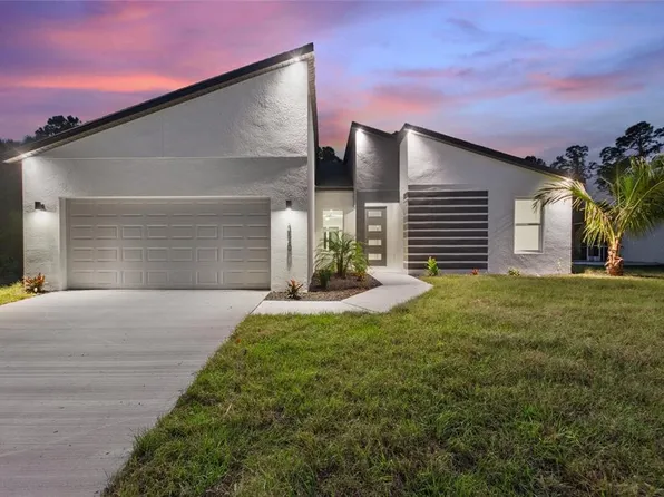 3707 Fontainebleau St, North Port, FL 34287