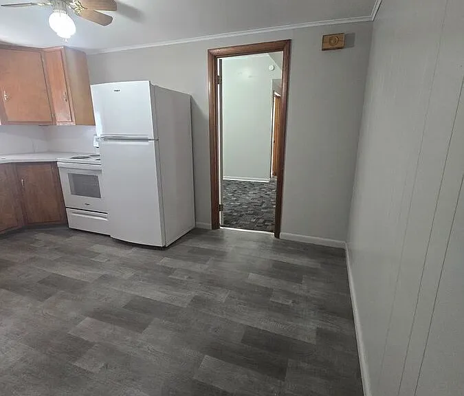 14-18 Penn Ave #16 — Photo 5