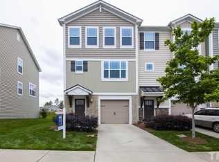 11 Prairie View Ct, Durham, NC 27703