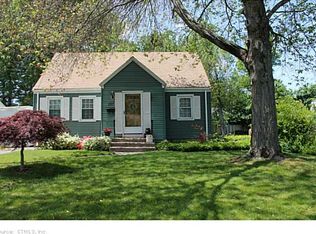 157 Colonial St, West Hartford, CT 06110