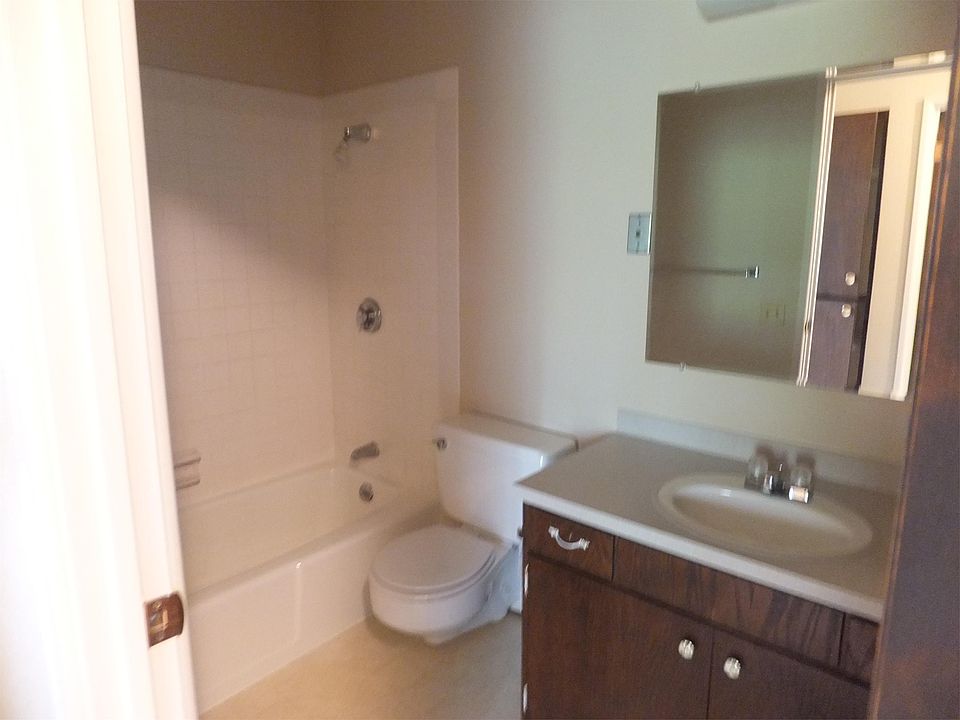 2nd image of 817 N 26th St APT 4