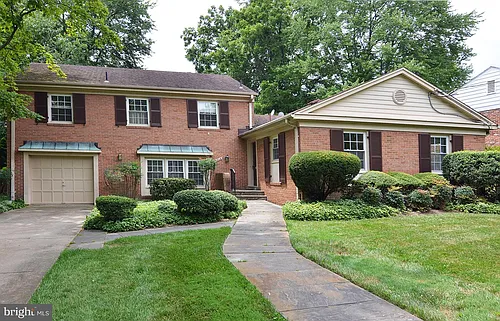 7208 Marbury Rd Photo 1
