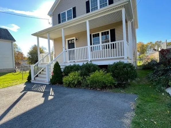 28 Atlas St, Fairhaven, MA 02719