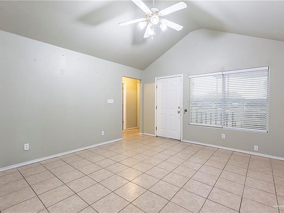 3rd image of 2409 McCormack Dr