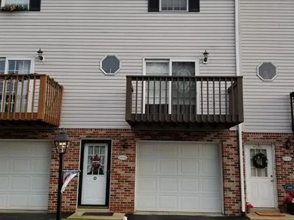 1103 Bluestone Dr, Greensburg, PA 15601